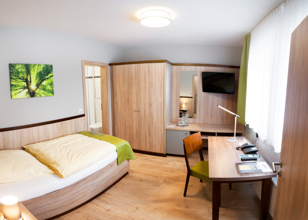 hotel-luedenbach-zimmer-familienzimmer-superior-pano